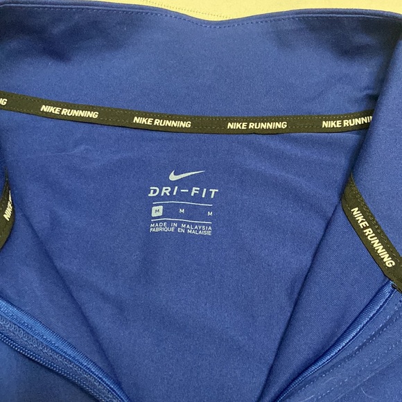 Nike Running Dri-Fit Quarter Zip Womens Royal Blue Athletic Top EUC size M - Picture 8 of 9